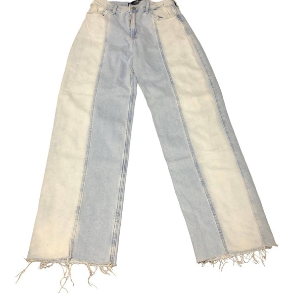 Hollister Denim - HOLLISTER Ultra Hi-Rise Dad Jean Size 27/31 Vintage Stretch